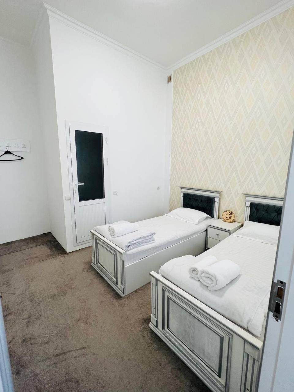 Hotel Al-Motrudiy Samarcanda Exterior foto